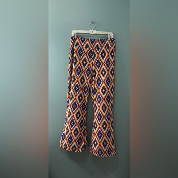 NWOT … P.O.S.H. “Size: 1X” Wide Legged Pants - Picture 3 of 5